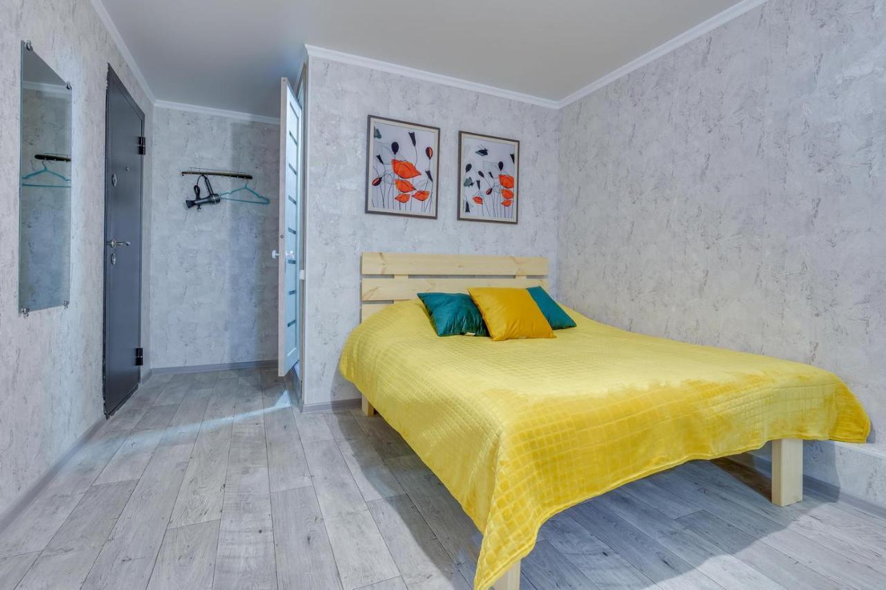 Yourhouse На Розыбакиева Утепова Недалеко От Меги Alma-Ata Exteriör bild