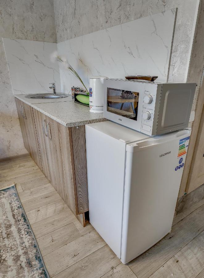 Yourhouse На Розыбакиева Утепова Недалеко От Меги Alma-Ata Exteriör bild