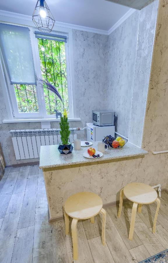 Yourhouse На Розыбакиева Утепова Недалеко От Меги Alma-Ata Exteriör bild